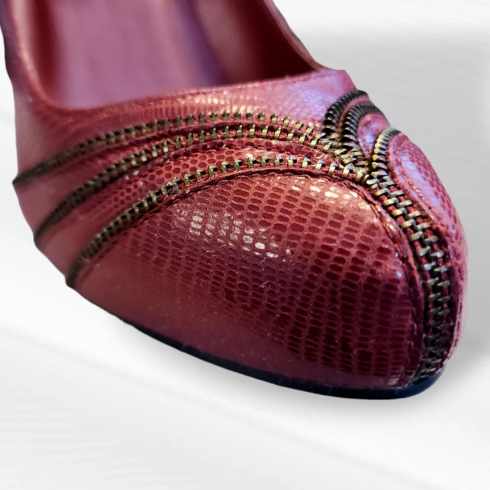 Steve Madden Burgundy Leather Stacy Zipper Style Platform Pumps - Picture 8 of 9